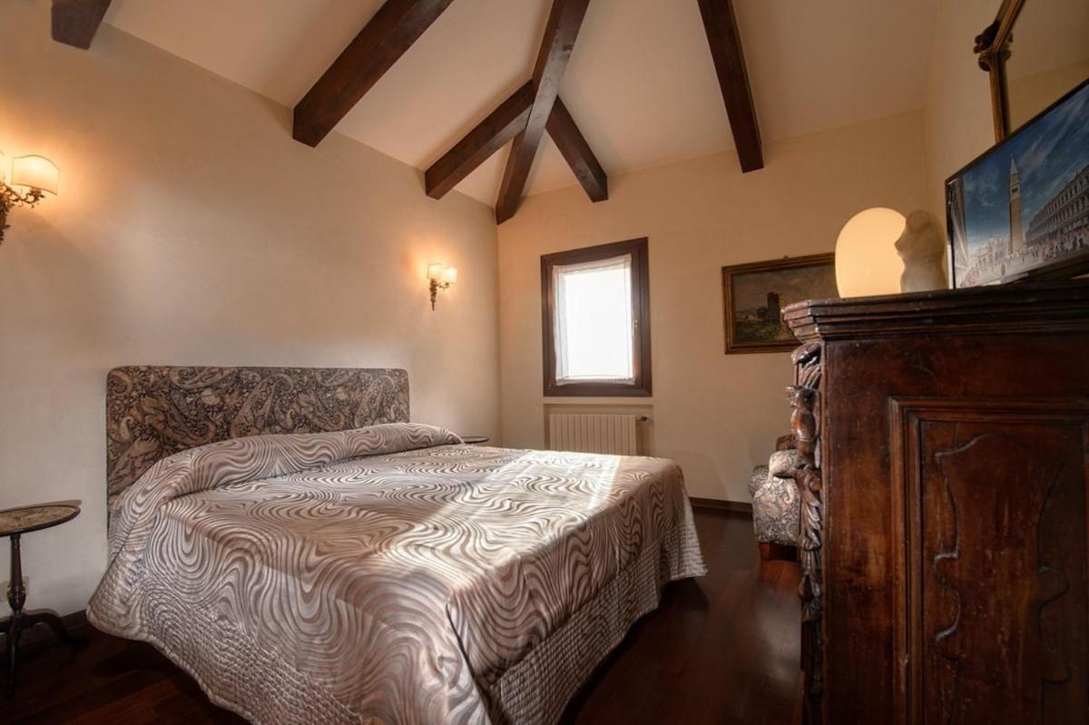Attic Terrace San Square View Appartement *